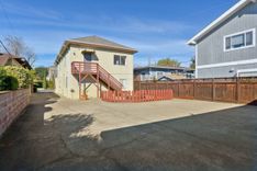 property thumnail