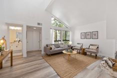 property thumnail