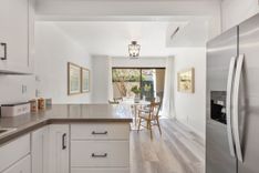 property thumnail