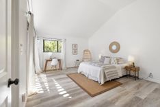 property thumnail
