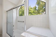 property thumnail