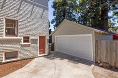 property thumnail