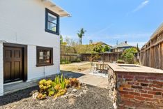 property thumnail