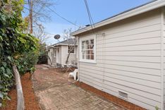 property thumnail