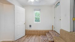 property thumnail