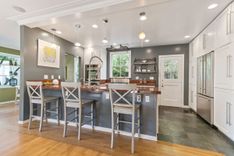 property thumnail