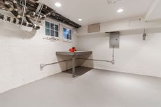 property thumnail