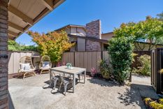 property thumnail