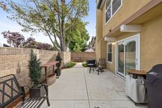 property thumnail
