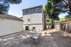 property thumnail