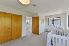 property thumnail