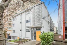property thumnail