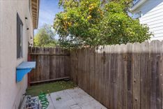 property thumnail