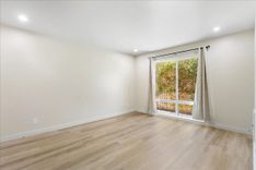 property thumnail