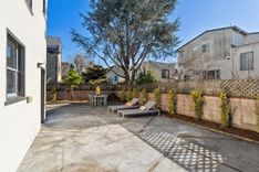 property thumnail