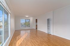 property thumnail