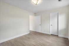 property thumnail