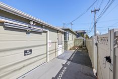 property thumnail