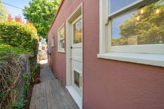 property thumnail