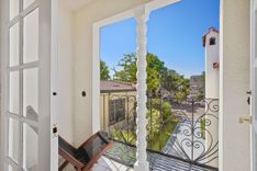 property thumnail