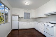 property thumnail