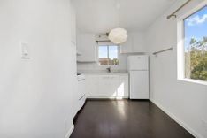 property thumnail