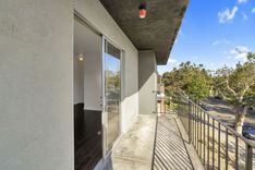 property thumnail