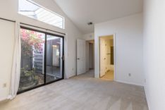 property thumnail