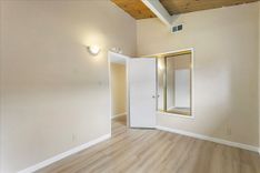 property thumnail