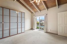 property thumnail