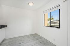 property thumnail