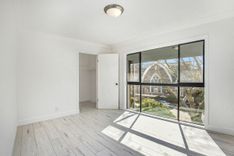 property thumnail