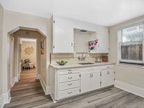 property thumnail