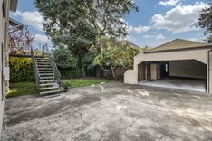 property thumnail