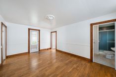 property thumnail