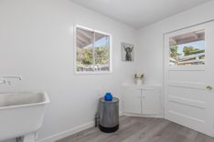 property thumnail