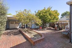 property thumnail