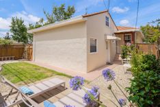 property thumnail