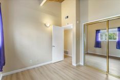 property thumnail