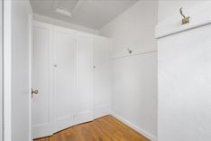 property thumnail