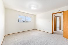 property thumnail