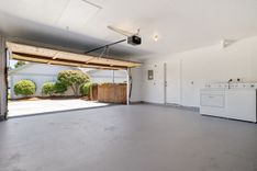 property thumnail
