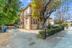 property thumnail