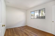 property thumnail