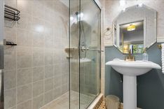 property thumnail