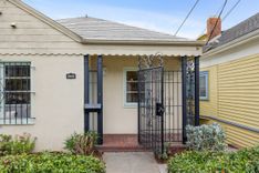 property thumnail