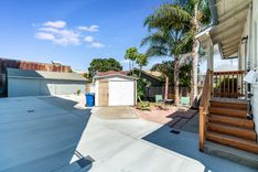 property thumnail