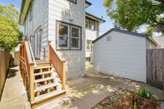 property thumnail