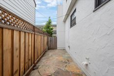 property thumnail