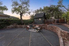 property thumnail